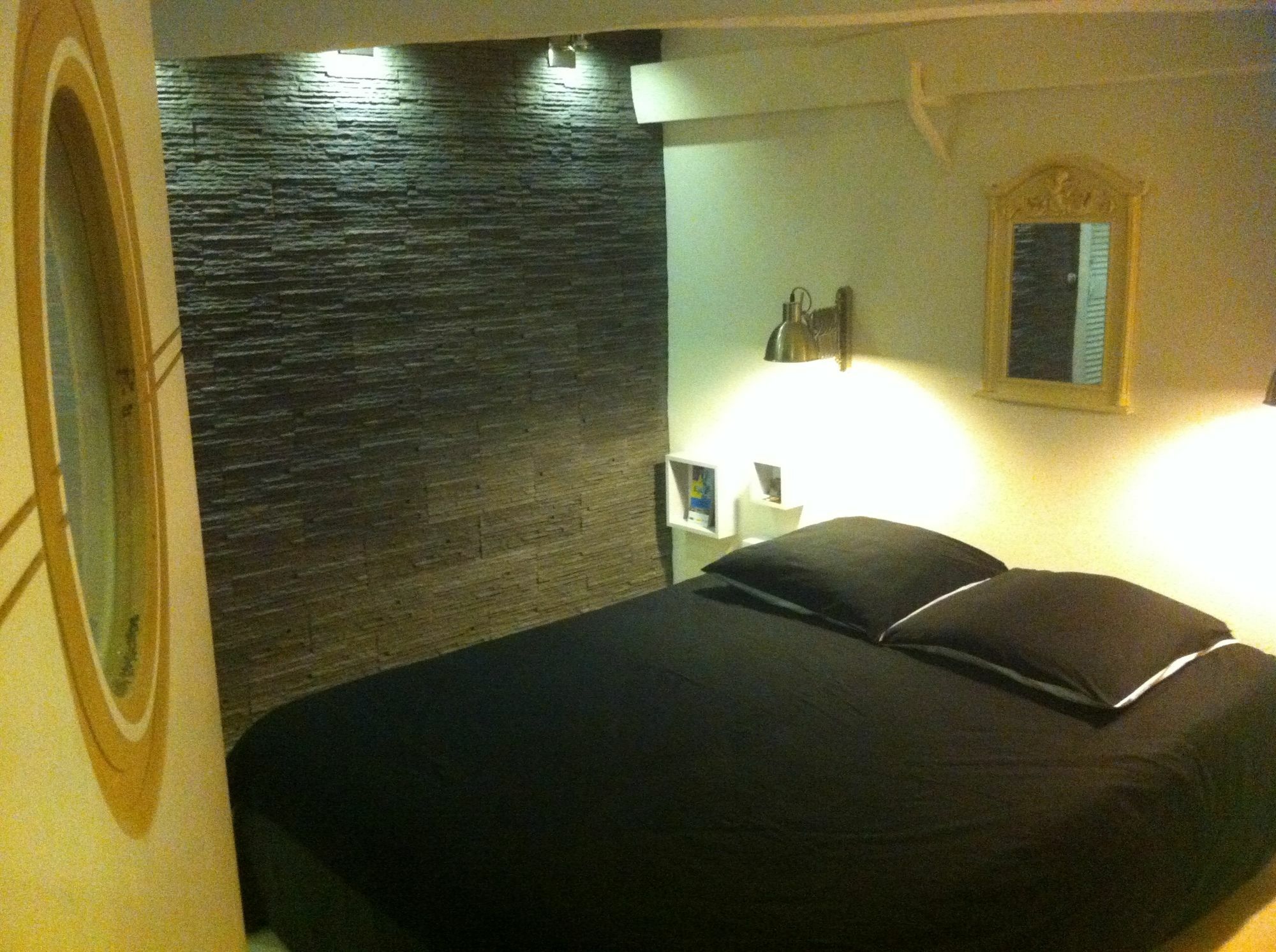 Marseille City Chambres&Appartements ภายนอก รูปภาพ